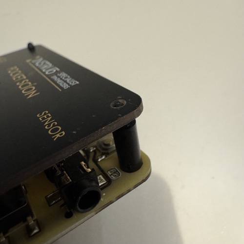 Another view of the same technique on a neighboring standoff